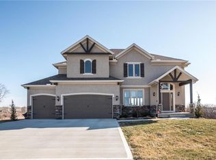 9200 SW Whispy Way, Blue Springs, MO 64064