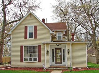 214 E North St, Columbia City, IN