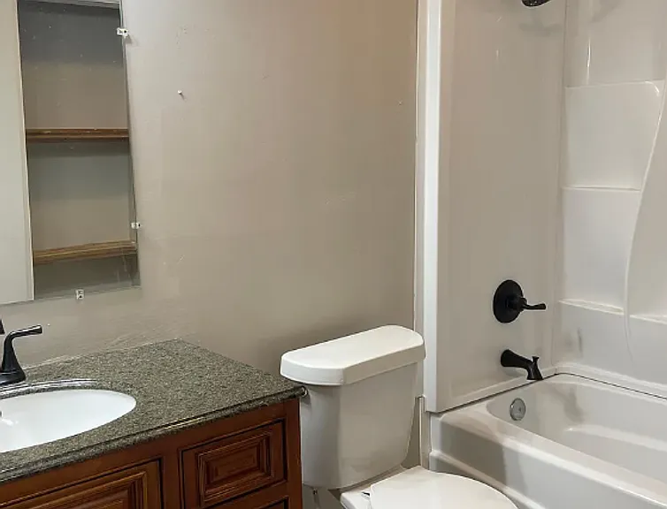 504 Fox Run — Photo 11