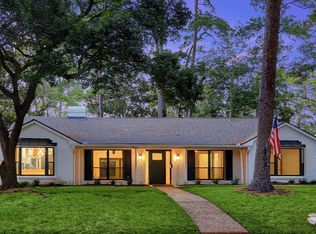 10006 Candlewood Dr, Houston, TX 77042