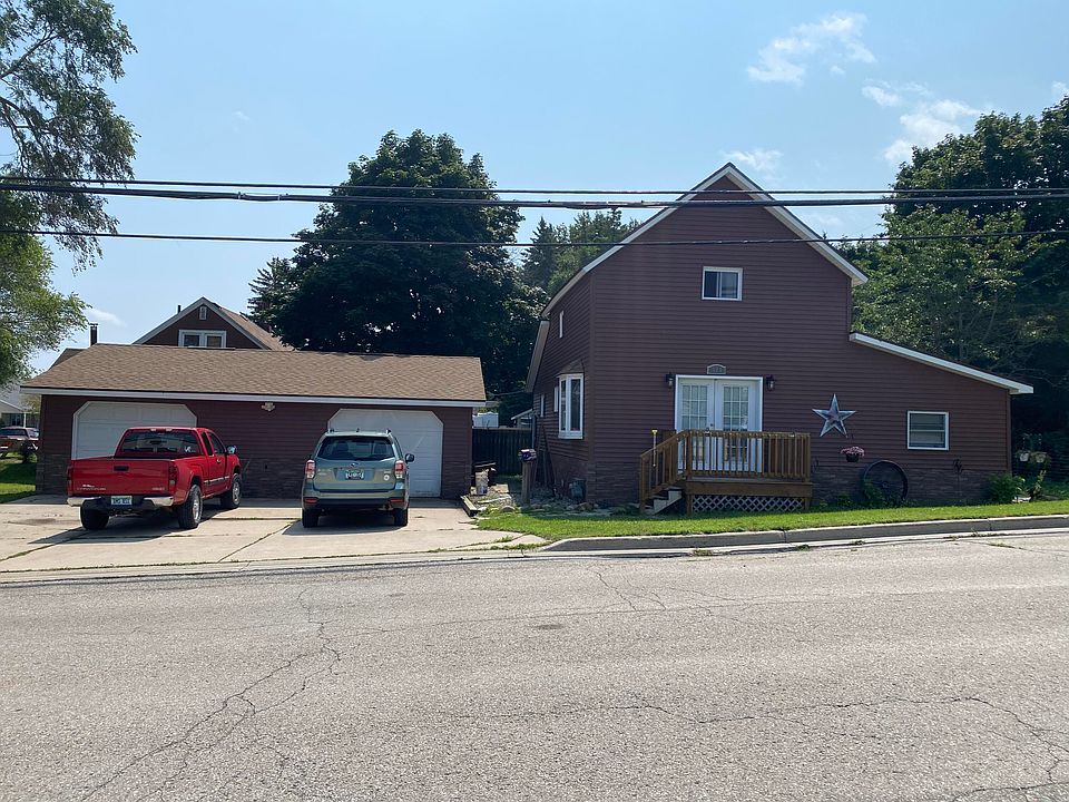 1st image of 325 W Ontario St