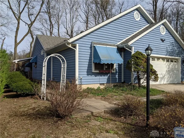 148 Mark Twain Ct, Dayton, OH 45414