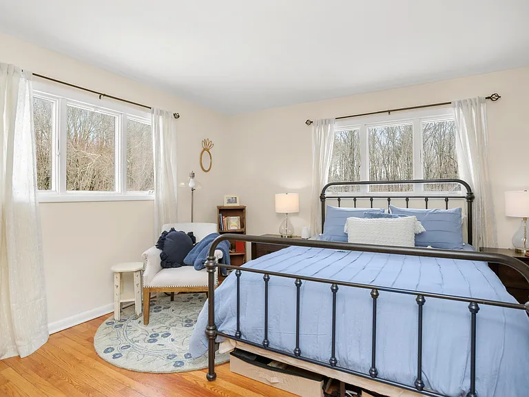 65 Banks Rd — Photo 11