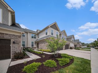 3072 N Spurway Dr, Ann Arbor, MI 48105
