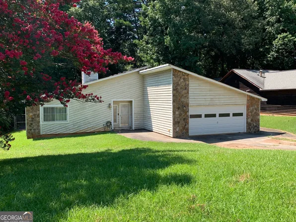 8173 Trace Ct, Riverdale, GA 30274