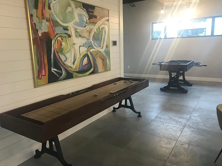 More views of the Entertainment/Game Room