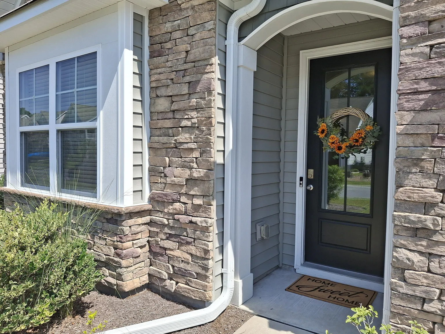 231 Walnut Grove Ct — Photo 3