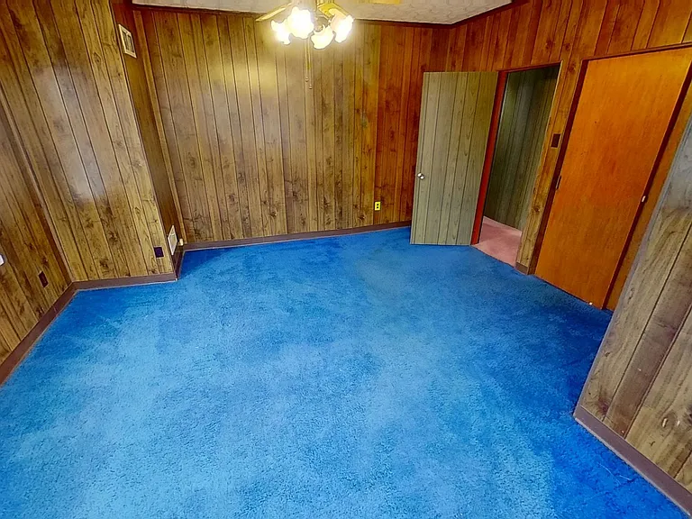 6250 Sterner Dr — Photo 6