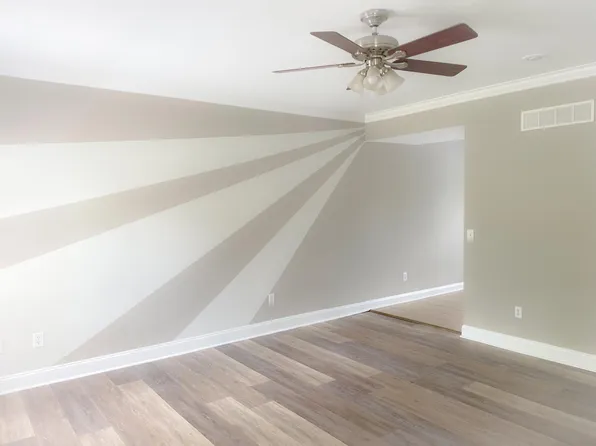 1137 Unity Dr, Lexington, KY 40504