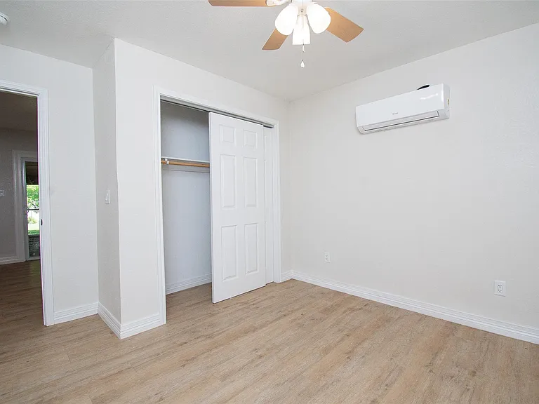199 Apache Springs Rd — Photo 14