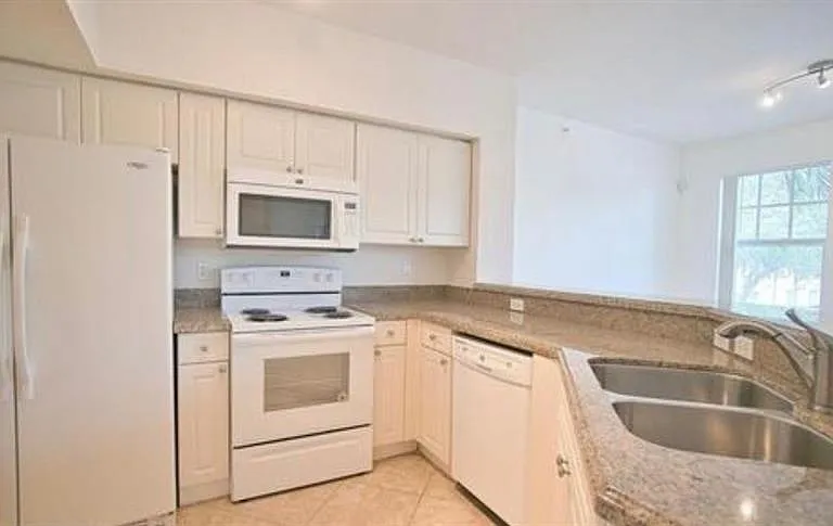 6540 W Sample Rd #6540 — Photo 5