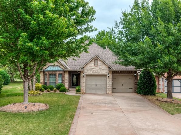 741 Prairie Dunes Way