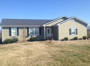 2862 Hydro Pondsville Rd, Smiths Grove, KY 42171