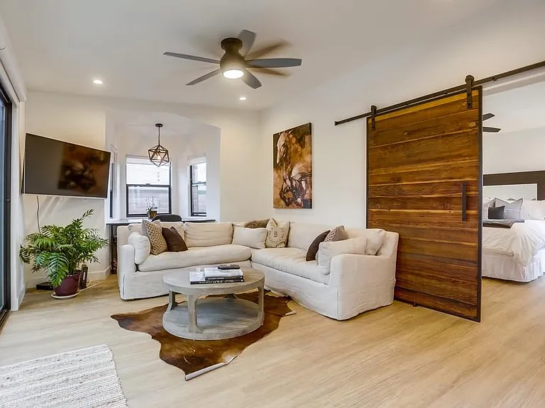 840 Hernandez St #B — Photo 3