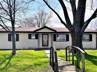 404 W Tecumseh St, Green Ridge, MO 65332