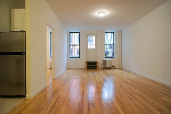 Rented by Citi Habitats | media 38