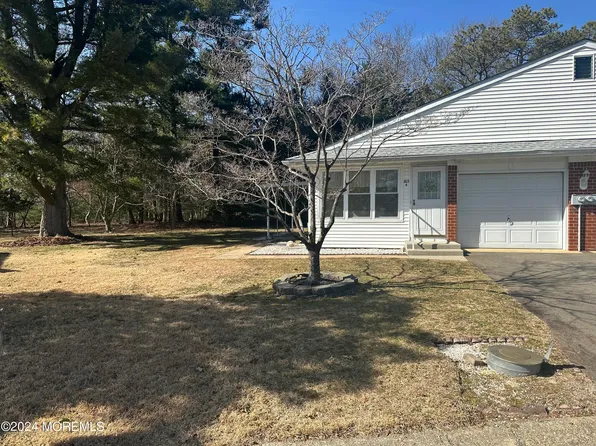 203 A Aster Place, Whiting, NJ 08759