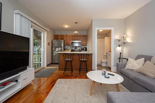 47 Shaw St #B Photo 1 47 Shaw St #B Photo 1