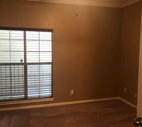 4th image of 921 Marine Dr #0