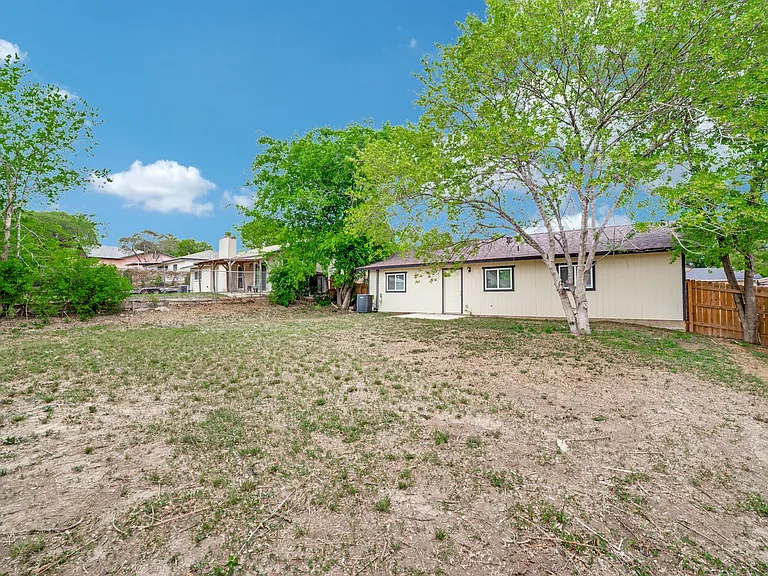 10506 Bounty Dr — Photo 24