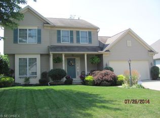 984 Rome Beauty Dr, Amherst, OH 44001
