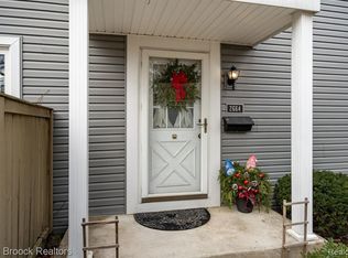 2664 Fenwick Ct, Ann Arbor, MI 48104