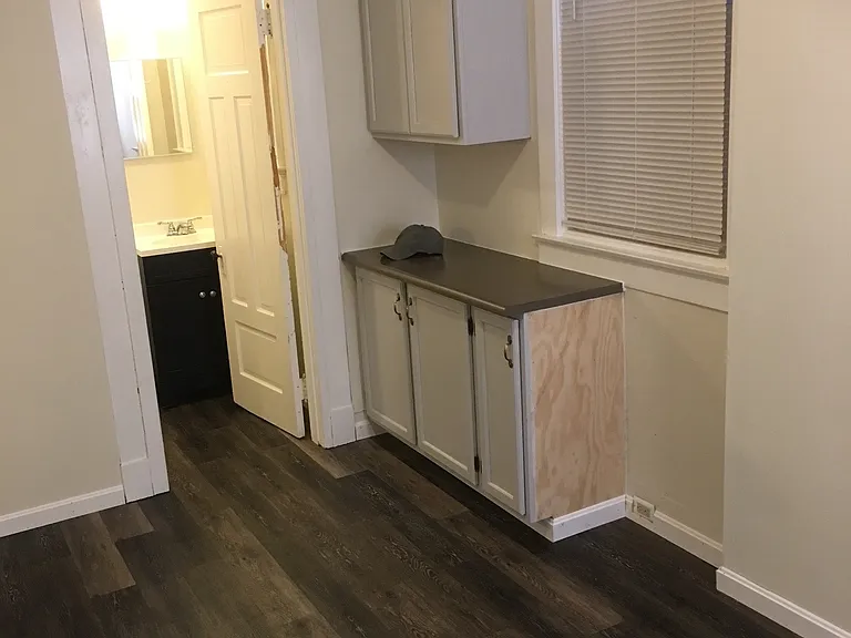 1805 Greenup St #1R — Photo 9
