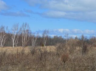 7135 E Alpers Rd, Lake Leelanau, MI 49653