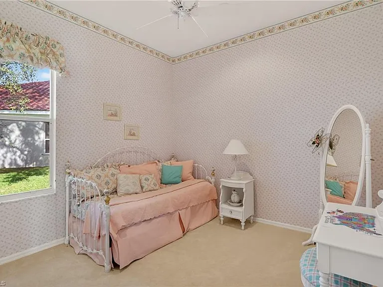 6687 Huntley Ln S — Photo 25
