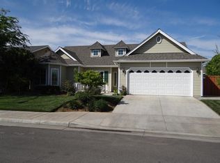 4656 W Celeste Ave, Fresno, CA