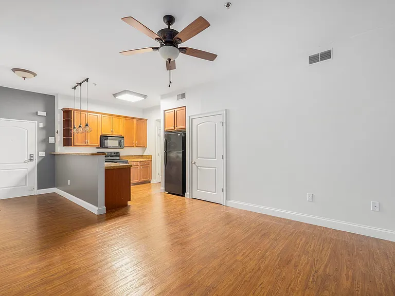 116 Tipton St #214 — Photo 10