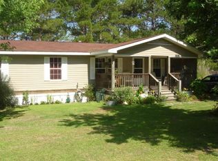 640 Honor Ln, Ridgeville, SC 29472