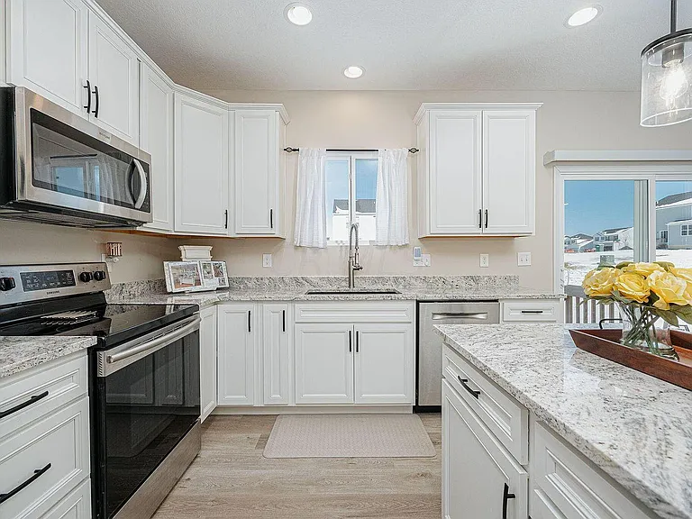 304 Gray Fox Ct — Photo 9