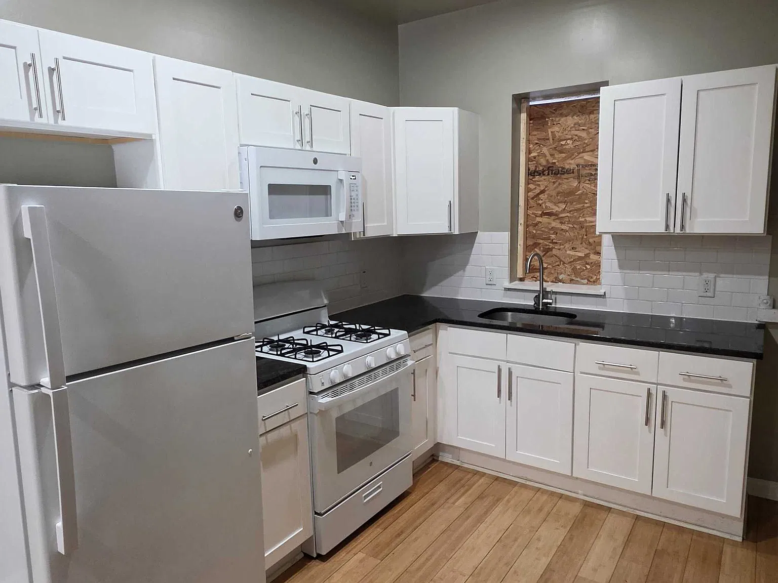 2 bed, 1.5 bath, $1,450 — Photo 4