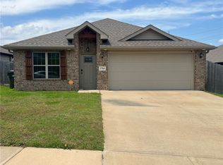 1704 S K Pl, Rogers, AR 72756