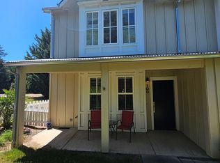 515 E G St #100, Jacksonville, OR 97530