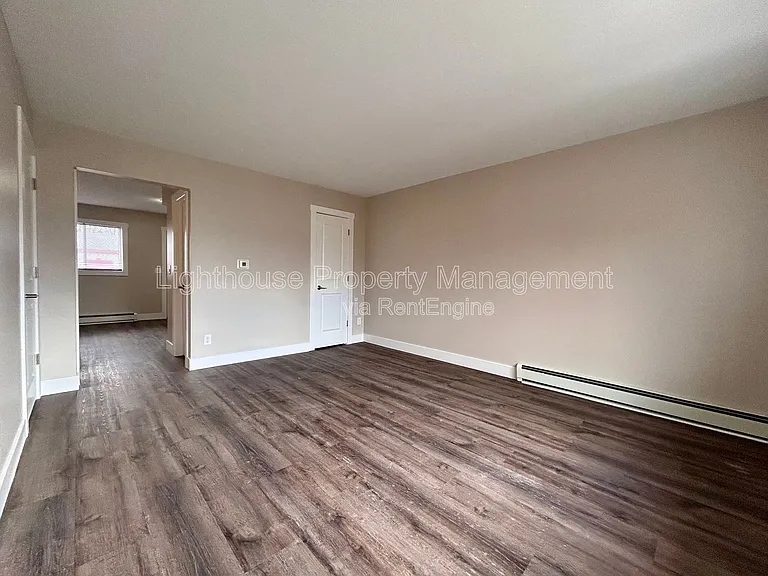 2875 Taft Ave SW #7 — Photo 6
