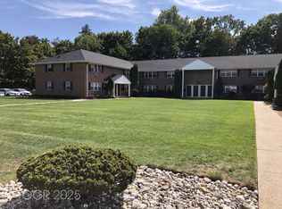 85 N Maple Ave #2085, Park Ridge, NJ 07656