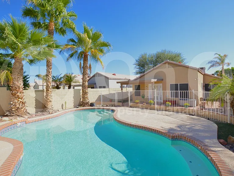 4734 E Charleston Ave — Photo 23