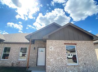1531 W Kilpatrick St UNIT C, Cleburne, TX 76033