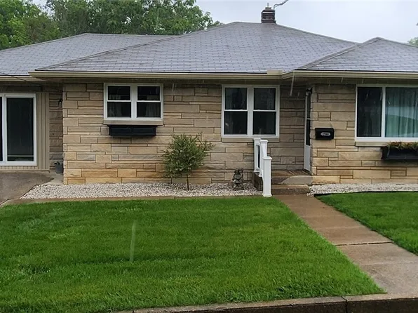 206 E Grandview Drive, Salem, IN 47167