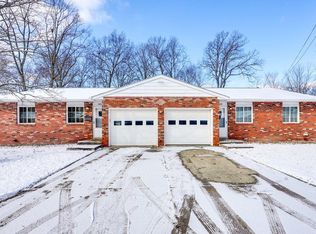 3858 Seneca St, Stow, OH 44224