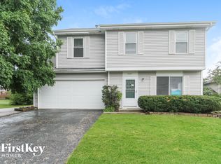 2207 Wentworth Ct, Naperville, IL 60565