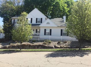 1 Gregory Dr, Boonton, NJ
