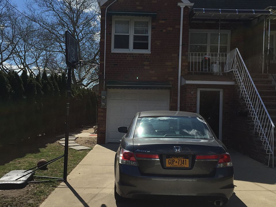 1st image of 2272 East 60th Place