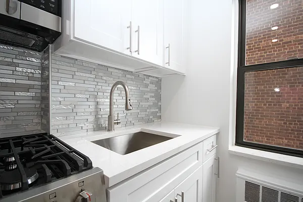 Sold by Landmark International Real Estate, LLC | media 3