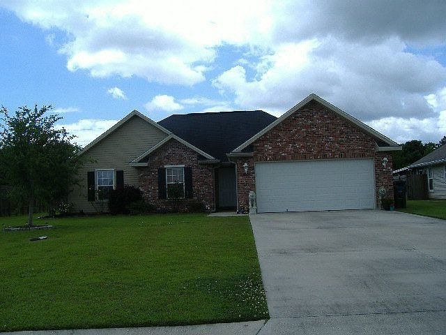 1st image of 320 Baptiste Cir