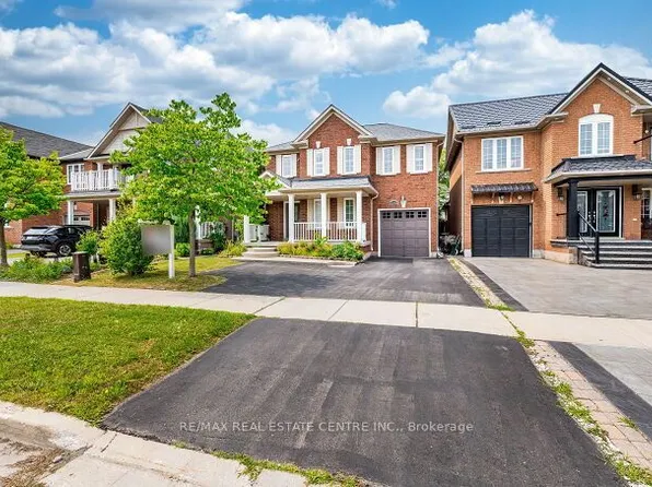 2343 Pine Glen Rd, Oakville, ON L6M 5J3