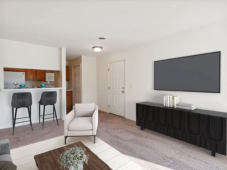 Two Bedroom B - 2 Bed / 2 Bath - 865 Sq.Ft.