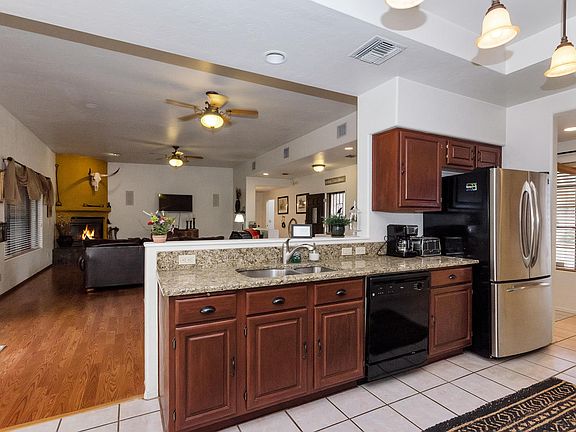 5th image of 3151 W Picasso Pl